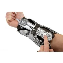 Ezio Auditore Assassin's Creed Cosplay Battle Bracers Gauntlet -Props Sales Store 30702022 1